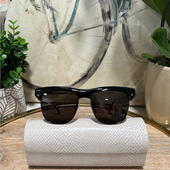 SALE🌻ALEXANDER MCQUEEN unixes sunglasses ✨❤️ - Picture 5 of 16